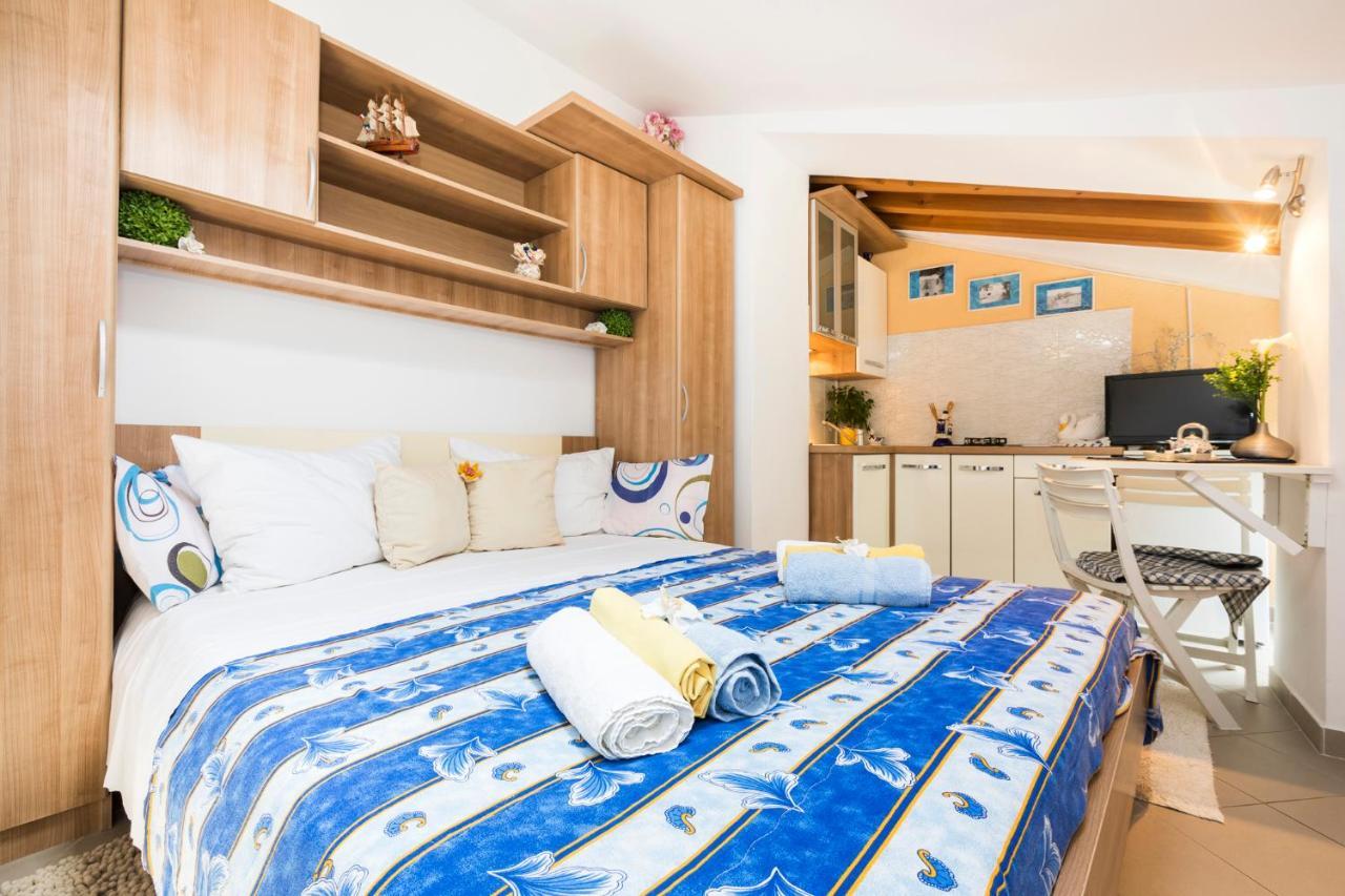 Apartmani I Soba Roberto I Mirjana Valun Luaran gambar