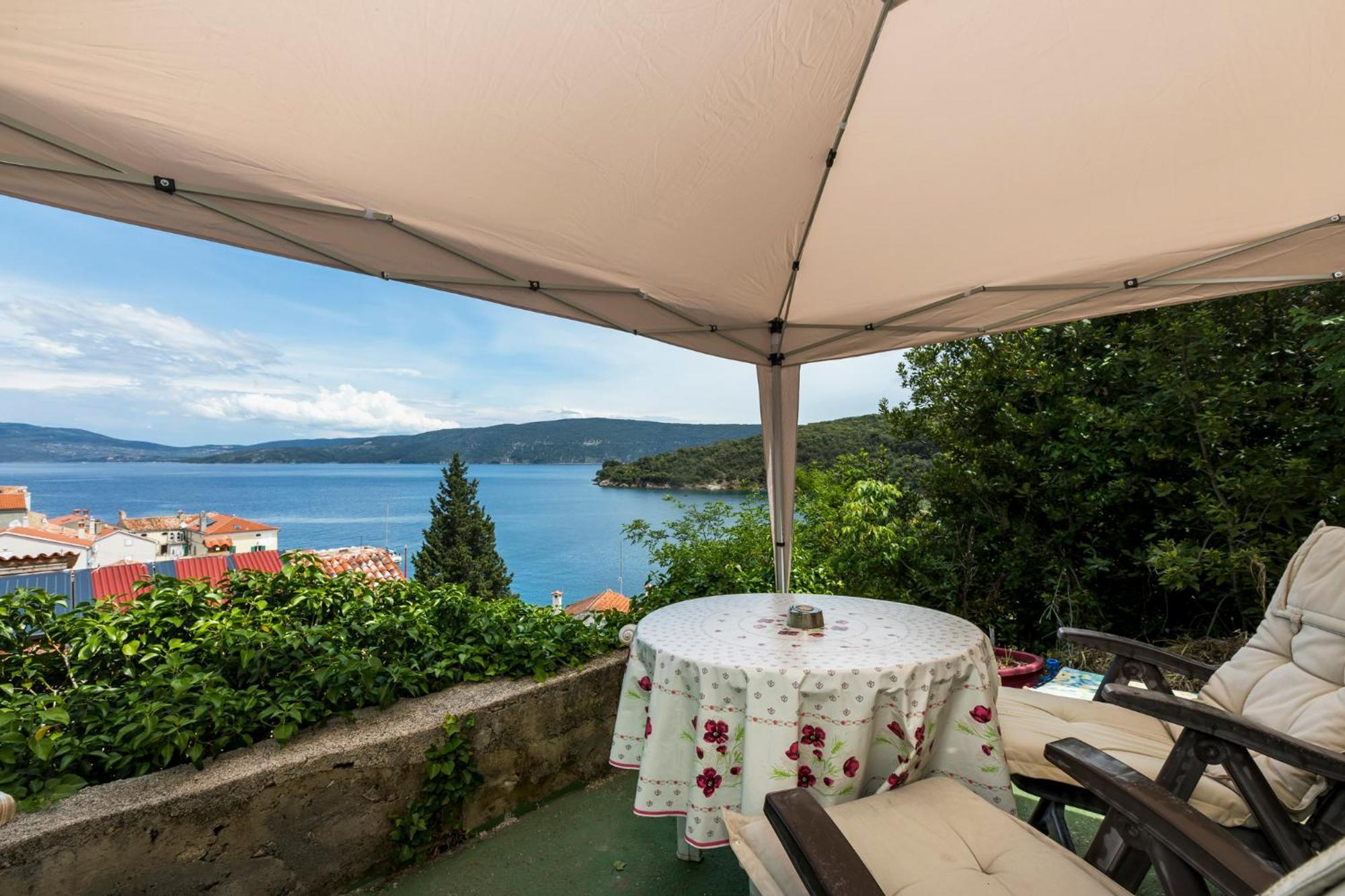 Apartmani I Soba Roberto I Mirjana Valun Luaran gambar