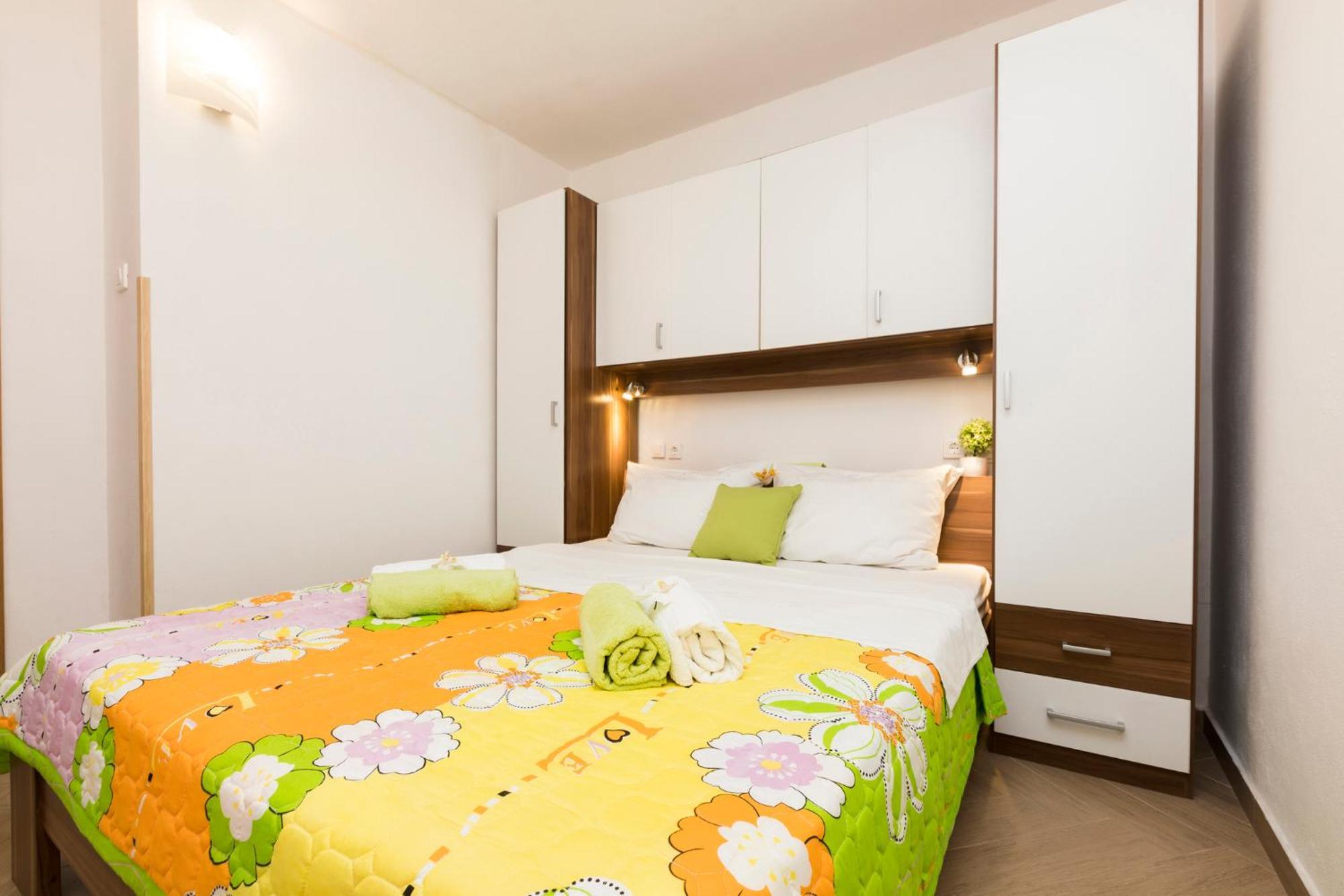 Apartmani I Soba Roberto I Mirjana Valun Luaran gambar