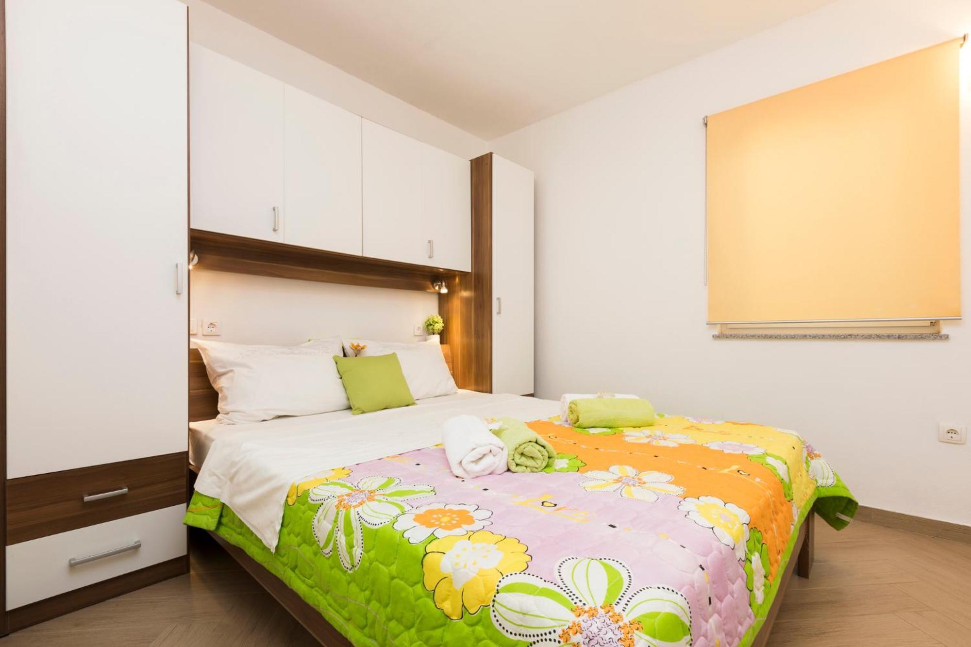 Apartmani I Soba Roberto I Mirjana Valun Luaran gambar