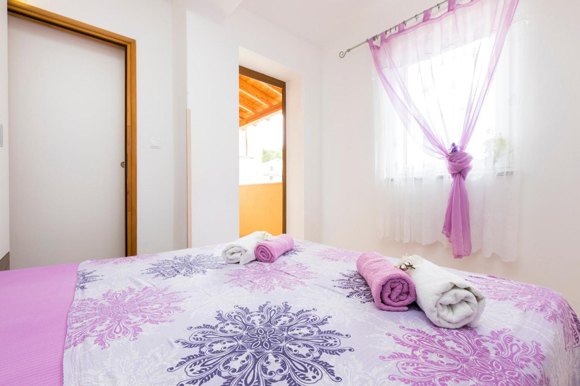Apartmani I Soba Roberto I Mirjana Valun Luaran gambar